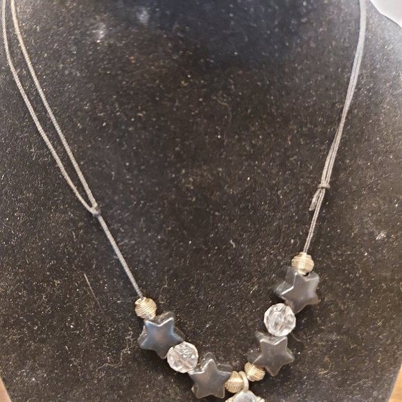 💍 3/$10 💍 Vintage Children's Handmade Necklace - Picture 5 of 5